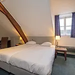 Ξενοδοχείο Fletcher Restaurant De Burghoeve 3*