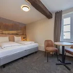 Ξενοδοχείο Fletcher Restaurant De Burghoeve 3*