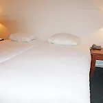 Ξενοδοχείο Fletcher Restaurant De Burghoeve 3*