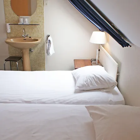 Fletcher Restaurant De Burghoeve Готель 3*