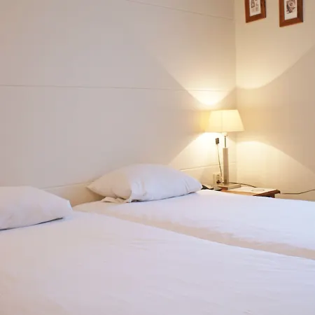 德博格霍夫弗莱彻酒店及餐厅 法尔肯堡