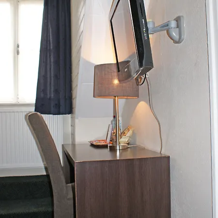 Fletcher Restaurant De Burghoeve Готель 3*