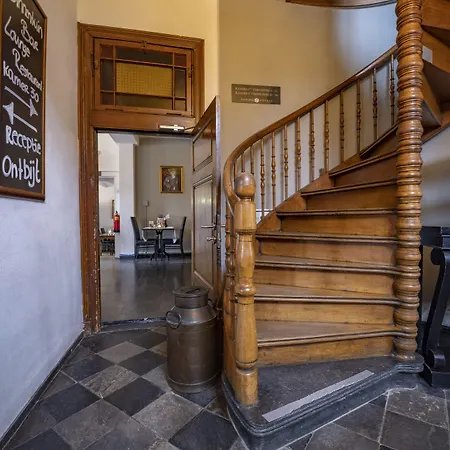 Готель Fletcher Restaurant De Burghoeve