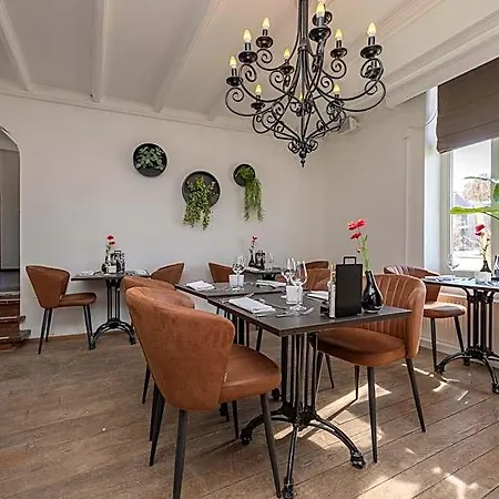 Fletcher Restaurant De Burghoeve Hotel