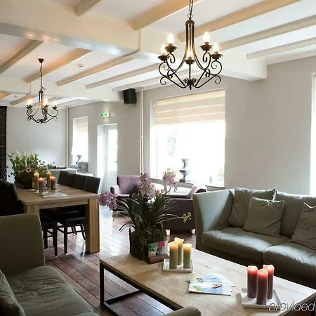 德博格霍夫弗莱彻酒店及餐厅