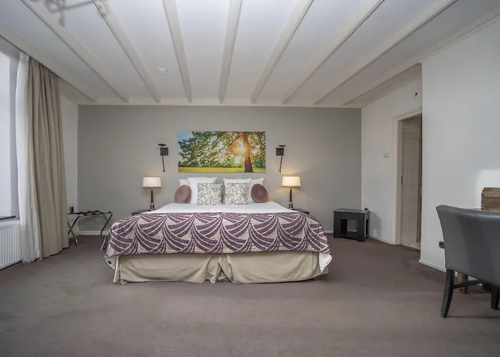 Hotel Fletcher Restaurant De Burghoeve 3*